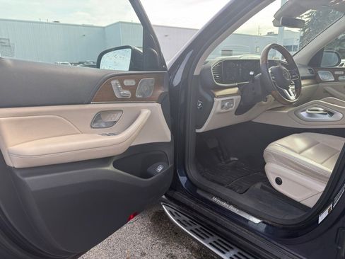 Used 2020 Mercedes-Benz GLE 350 4MATIC image 11