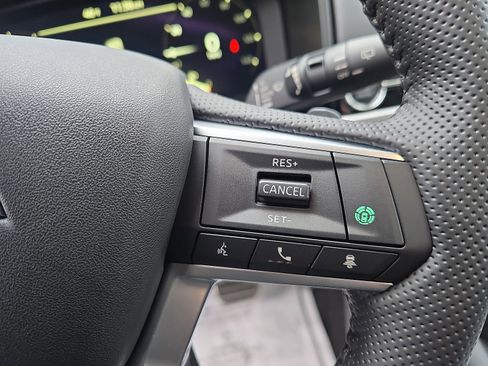 New 2026 Mitsubishi Outlander SEL AWD/4WD image 18