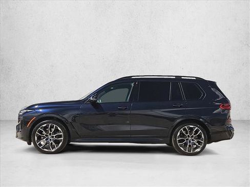 Used 2026 BMW X7 M60i AWD/4WD image 9
