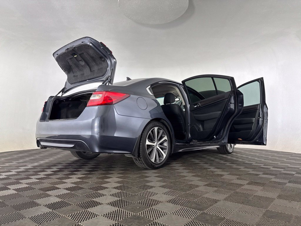 Used 2016 Subaru Legacy 2.5i Limited AWD/4WD image 23