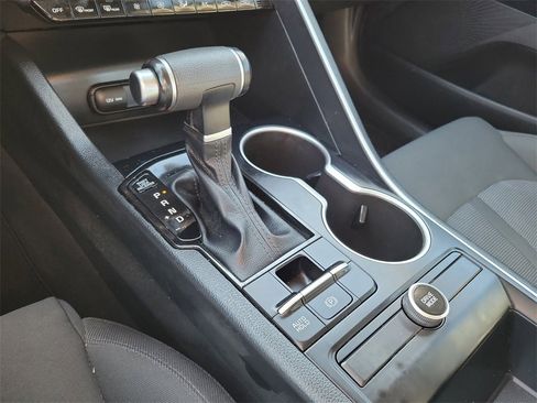 Used 2023 Kia K5 LXS image 30