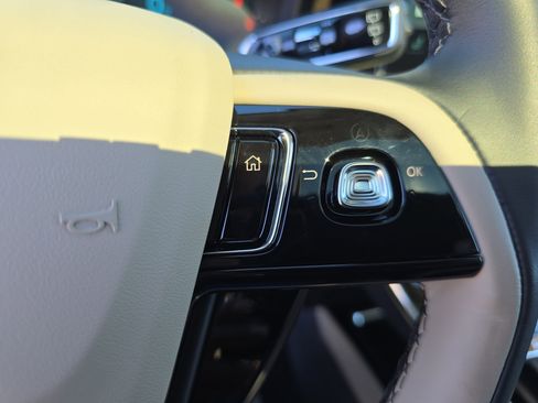 New 2026 Lincoln Corsair Grand Touring AWD/4WD image 17