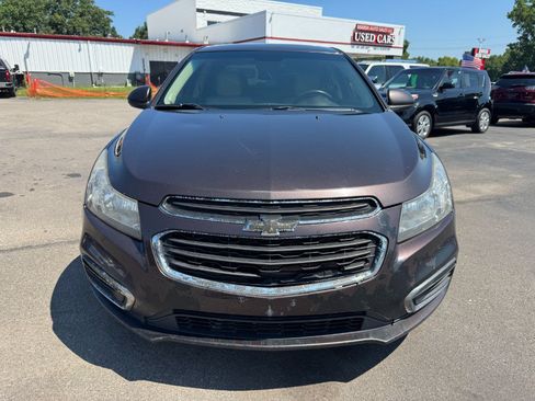 Used 2015 Chevrolet Cruze LT FWD image 8