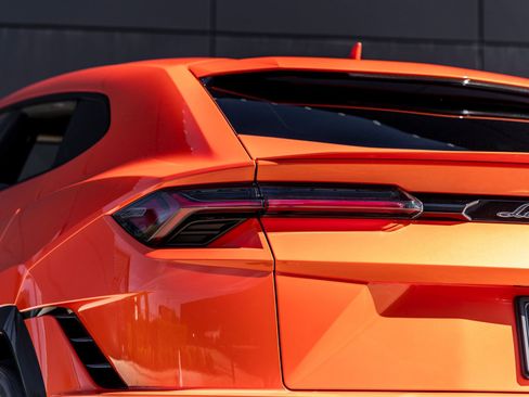 Used 2024 Lamborghini Urus S image 12