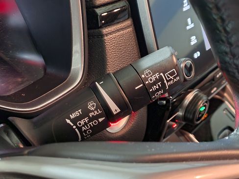 Used 2022 Honda CR-V Touring image 30