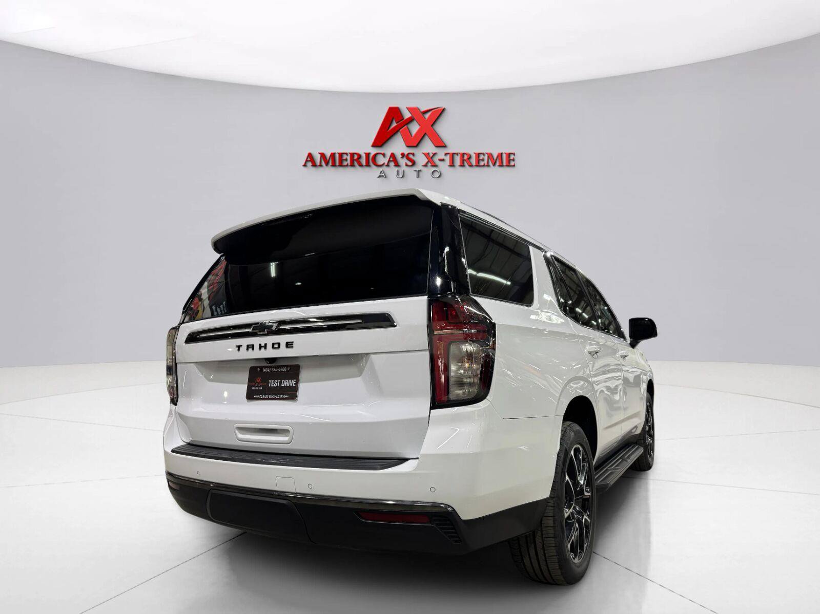Used 2022 Chevrolet Tahoe RST w/ Luxury Package AWD/4WD image 6