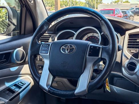 Used 2012 Toyota Tacoma 4x4 Double Cab w/ TRD Off-Road Pkg image 14