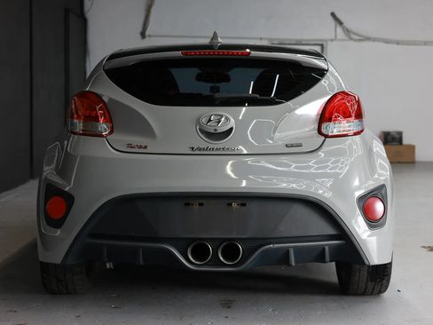 Used 2014 Hyundai Veloster Turbo R-Spec FWD image 5