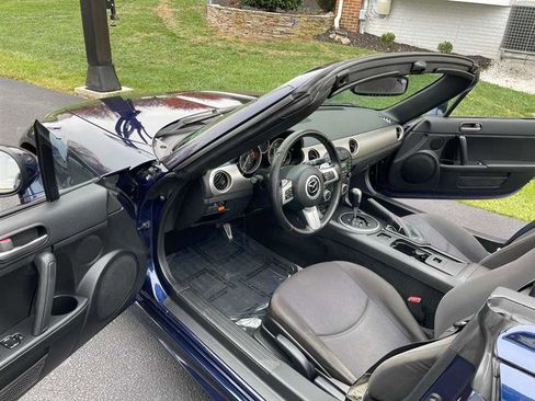 Used 2012 MAZDA MX-5 Miata Touring w/ Appearance Pkg image 79