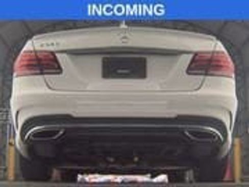 Used 2016 Mercedes-Benz E 350 Sedan w/ Premium Package image 6