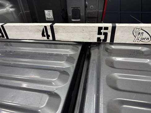 Used 2023 Ford Maverick XL image 14