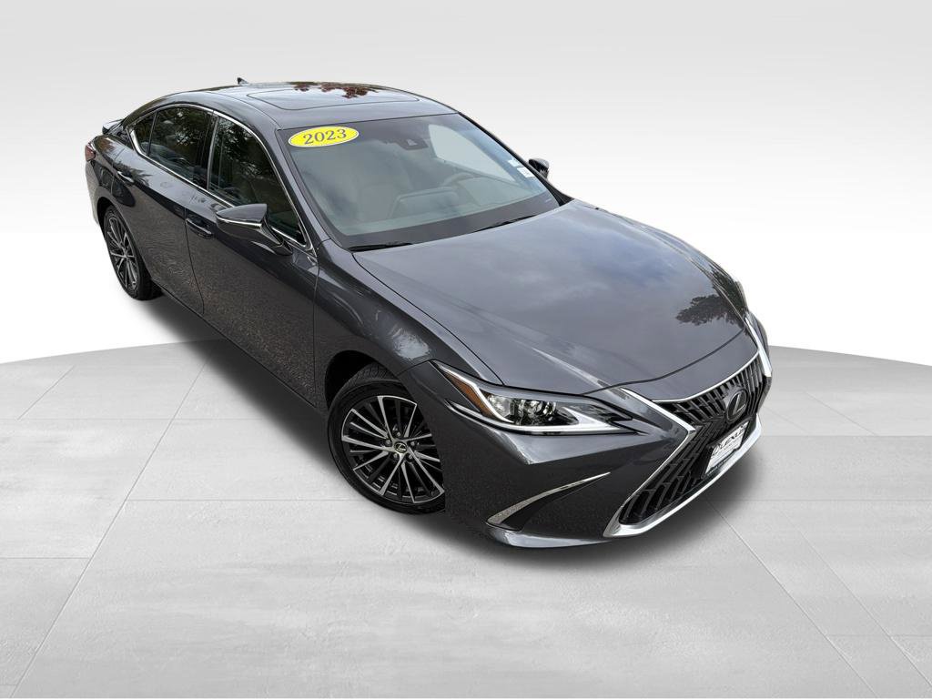 Used 2023 Lexus ES 350 w/ Premium Package FWD image 3