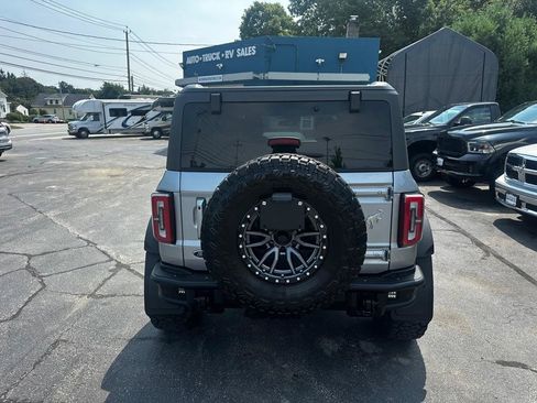 Used 2023 Ford Bronco Outer Banks AWD/4WD image 5
