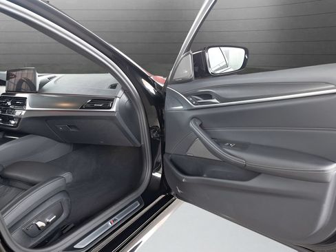 Used 2023 BMW 530i xDrive w/ M Sport Package AWD/4WD image 70