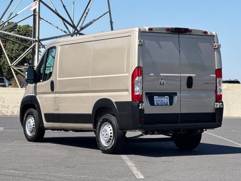 Used 2025 RAM ProMaster 1500 w/ Safety Group FWD image 6