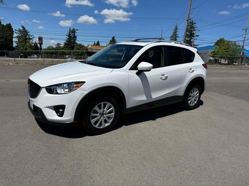 Used 2013 MAZDA CX-5 Touring w/ Touring Tech Pkg FWD image 2