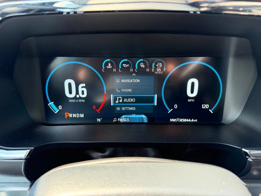 Used 2021 Ford F150 Lariat w/ FX4 Off-Road Package AWD/4WD image 15