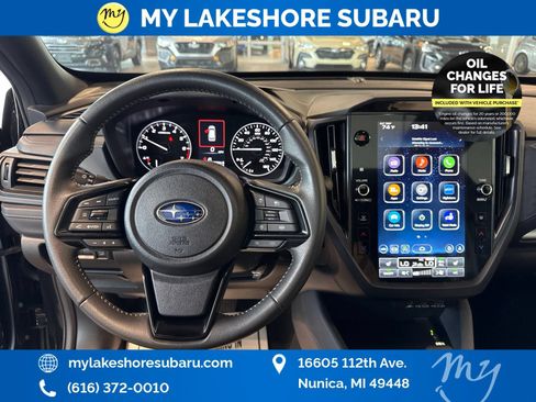 Certified 2025 Subaru Forester Premium AWD/4WD image 17
