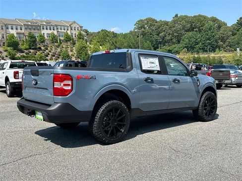 New 2025 Ford Maverick XLT w/ XLT Luxury Package image 7