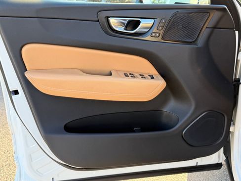 Used 2020 Volvo XC60 T5 Inscription w/ Protection Package Premier image 19