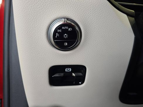 Certified 2023 Mercedes-Benz GLC 300 GLC 300 image 28