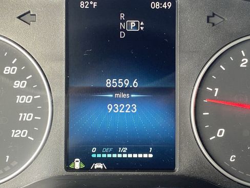 Used 2024 Mercedes-Benz Sprinter 2500 image 15