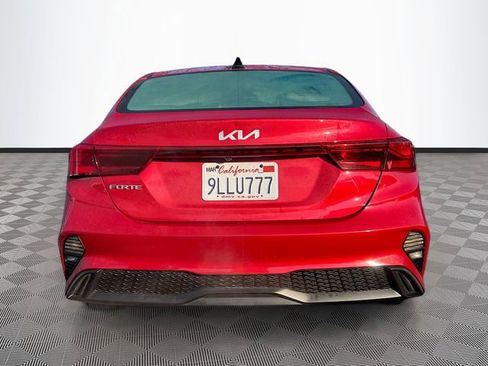 Used 2024 Kia Forte LXS w/ LXS Technology Package FWD image 5