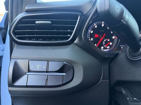 Used 2019 Hyundai Veloster N N image 22