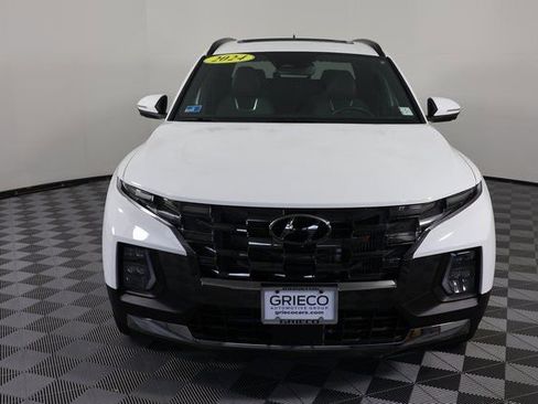 Certified 2024 Hyundai Santa Cruz Limited image 3