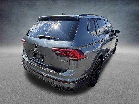 Used 2023 Volkswagen Tiguan SE R-Line AWD/4WD image 5