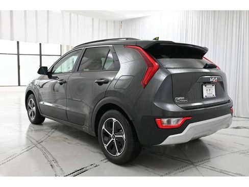 New 2026 Kia Niro EX FWD image 5