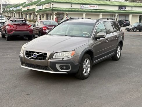 Used 2011 Volvo XC70 3.2 image 5