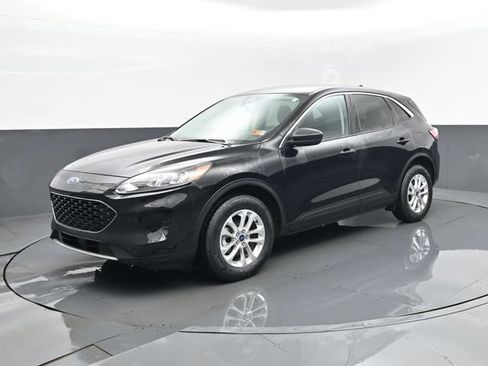 Used 2022 Ford Escape SE w/ Convenience Package AWD/4WD image 2