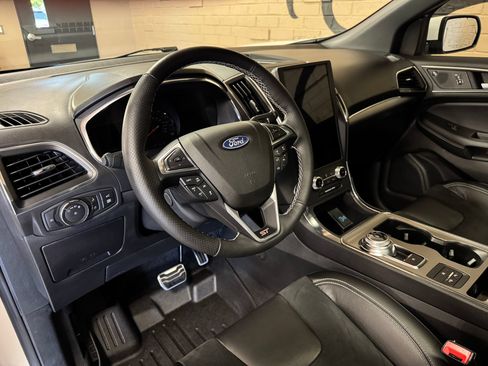 Used 2021 Ford Edge ST w/ Equipment Group 401A AWD/4WD image 50
