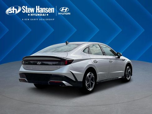 New 2026 Hyundai Sonata SEL image 8