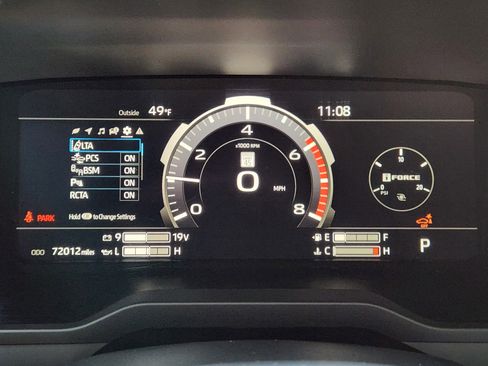 Used 2024 Toyota Tundra Limited w/ Power Package image 19