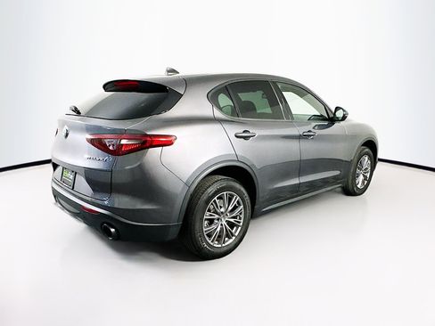 Used 2023 Alfa Romeo Stelvio Sprint RWD image 9