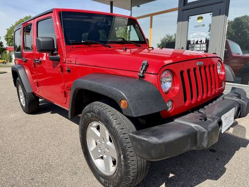 Used 2016 Jeep Wrangler Unlimited Sport w/ Quick Order Package 24S AWD/4WD image 4