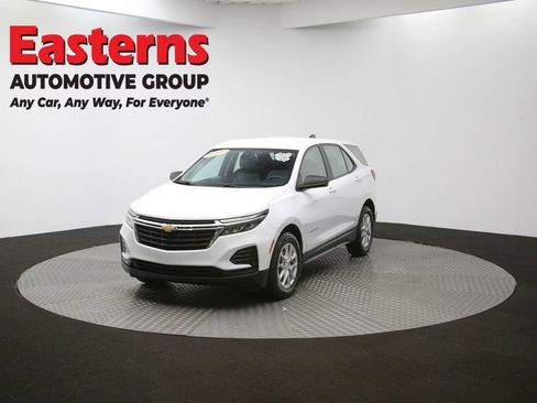 Used 2024 Chevrolet Equinox LS image 51