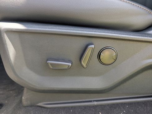 New 2025 Ford F350 Lariat w/ Lariat Ultimate Package image 26