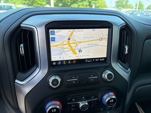 Used 2021 GMC Sierra 1500 SLT AWD/4WD image 30