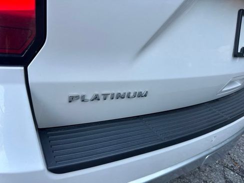 Used 2019 Ford Expedition Platinum AWD/4WD image 23