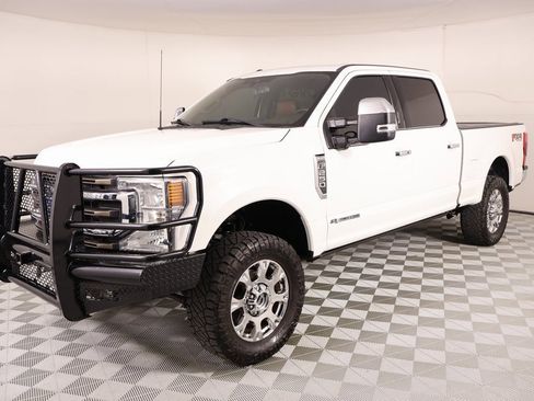 Used 2022 Ford F250 King Ranch w/ Chrome Package image 11