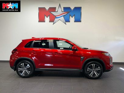 New 2025 Mitsubishi Outlander Sport ES