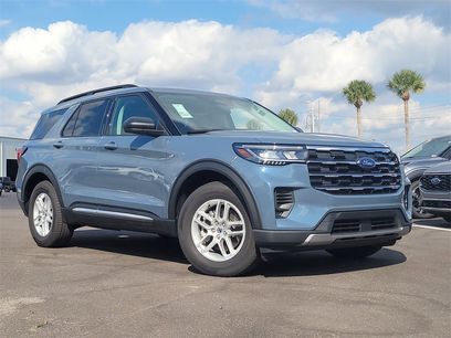 Used 2025 Ford Explorer Active