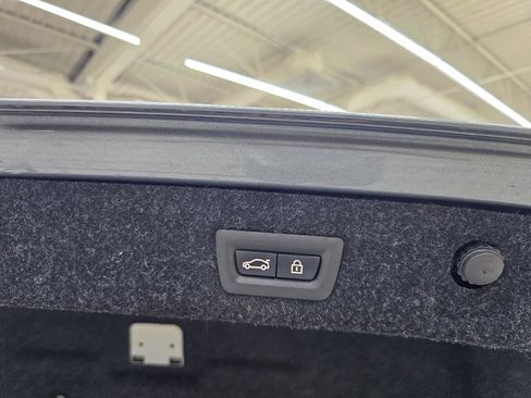 Used 2018 BMW 530i image 14