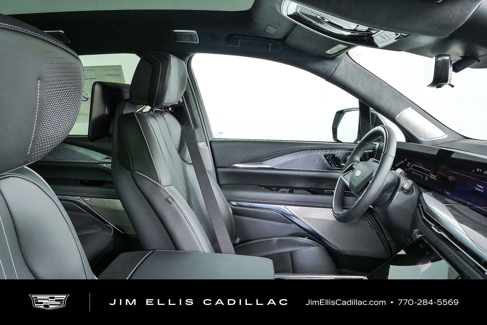 New 2026 Cadillac Escalade IQ Sport 2 w/ LPO, ONYX Package AWD/4WD image 21