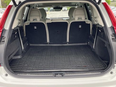 Used 2020 Volvo XC90 T6 Momentum AWD/4WD image 10