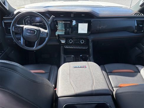 Certified 2025 GMC Sierra 2500 AT4 w/ AT4 Premium Plus Package image 29