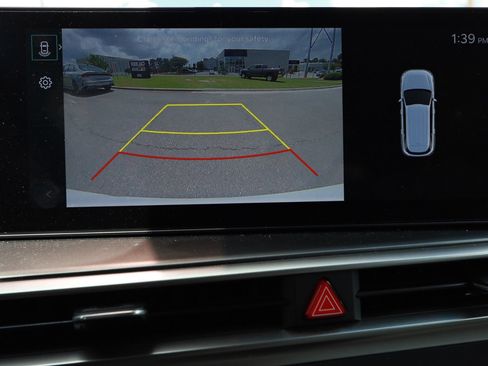 Used 2025 Kia Sorento S w/ Panoramic Sunroof Package FWD image 14